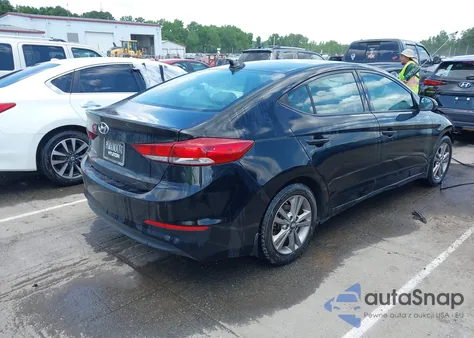 2018 Hyundai Elantra Value Edition z USA, uszkodzony, nr VIN 5NPD84LF1JH290058